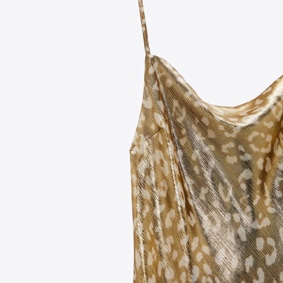 Metallic gold colored leopard-print, size Medium, gown, party, evening. - Picture 8 of 9